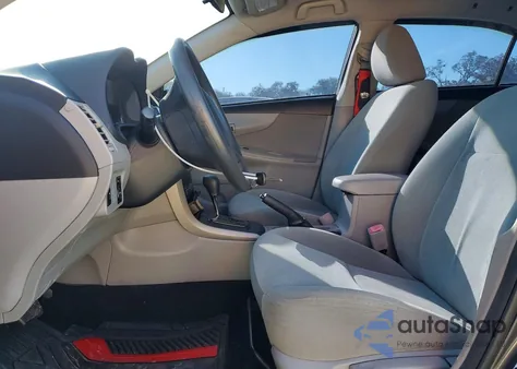 2013 Toyota Corolla Base z USA, uszkodzony, nr VIN 5YFBU4EE4DP194925